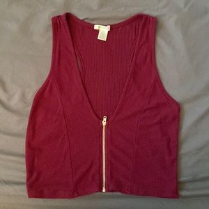 Zip-up Maroon Cropped Tank